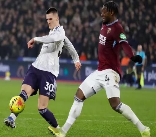 范弗尔特驳,斥软弱指控,球队不佳表,金年会登录入口,金年会平台,金年会注册网址,金年会app,金年会官网,金年会网站,金年会网页版